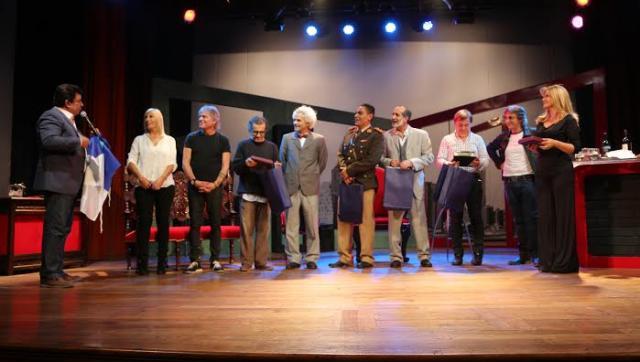 Beto Casella estrenó su obra  “Encuentro de Genios” en Ramos