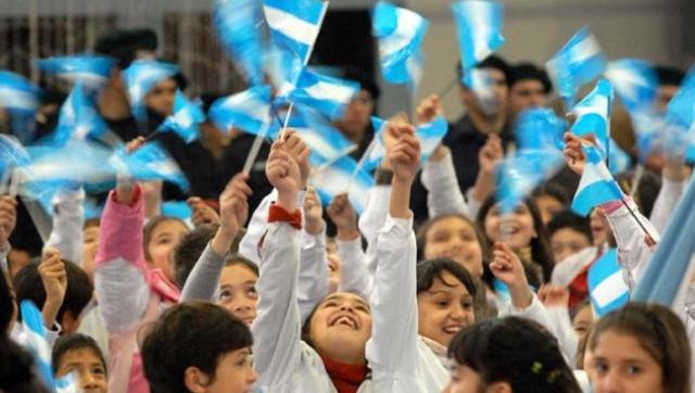 Escuelas celebraron el Bicentenario en la Universidad de La Matanza