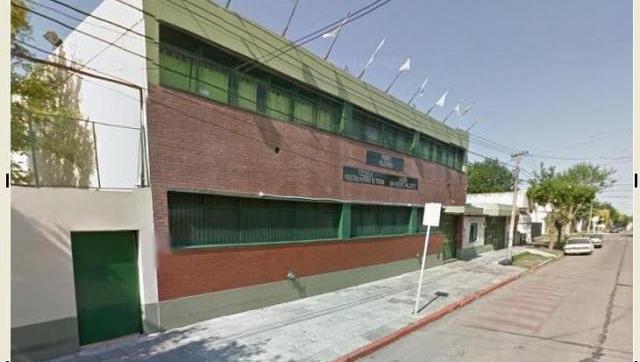 Roban y manosean a una chica a la salida del Colegio Fátima de Castelar