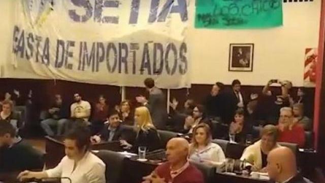 Pese al rechazo del PRO, se declaró la emergencia productiva y comercial de Morón 