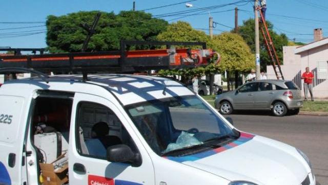 Se hicieron pasar por técnicos de Cablevisión y le robaron a un matrimonio mayor en su casa de Castelar