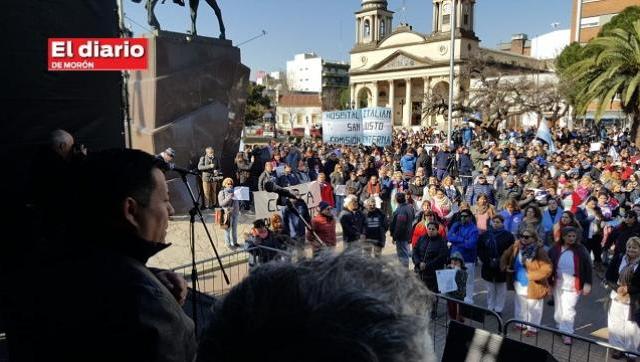 D’ Andrea encabezó una gran movilización de la salud en Morón