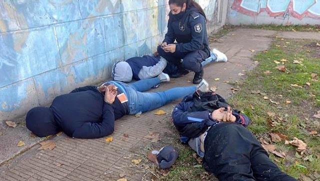 Cayó una banda de delincuentes tras chocar contra dos vehículos en plena huida