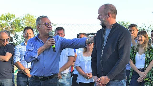 Descalzo e Insaurralde inauguraron el Polideportivo San Alberto