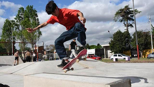 Inauguraron nueva pista de Skate en la plaza San Juan 