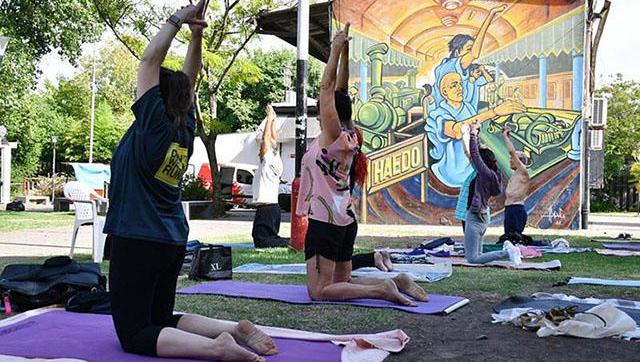 Bienestar Verano en Morón: Clases gratuitas de deporte y recreación en todo el distrito