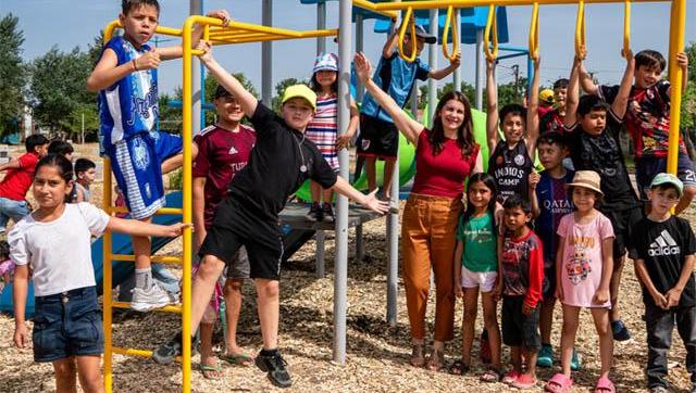 De basural a plaza: Mariel Fernández inauguró obras en el barrio La Gloria